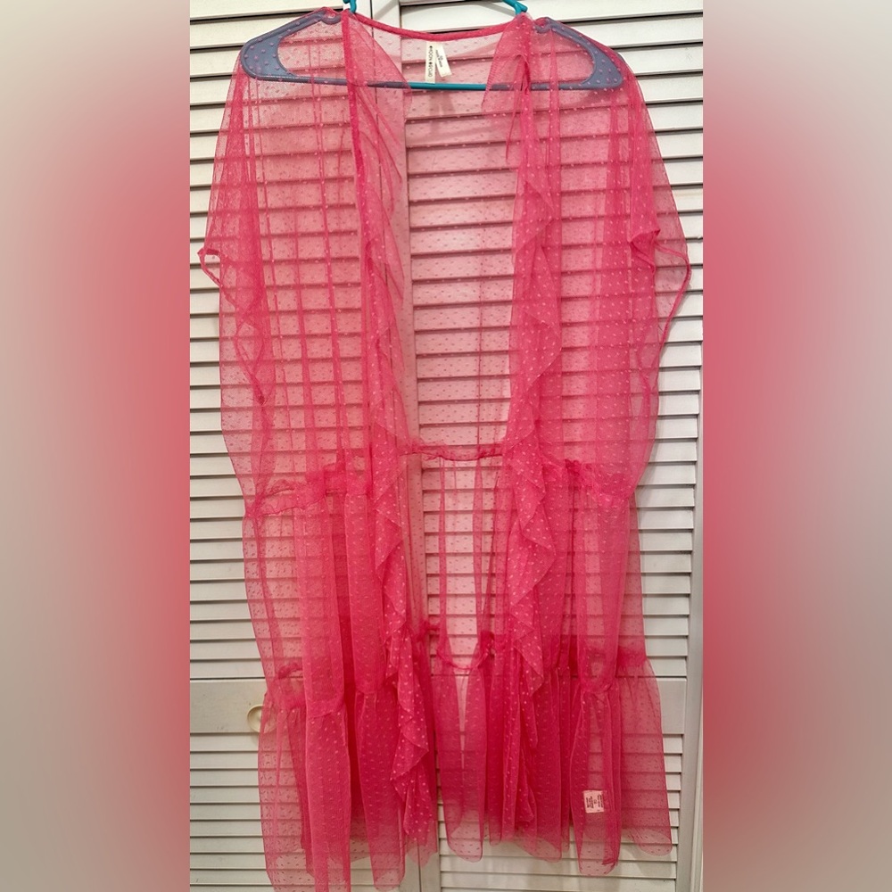 NWOT Sheer Pink Ruffled Kimono OS